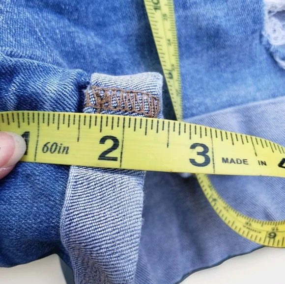 Pacsun Super Stretch Shortie (27) - Picture 5 of 8